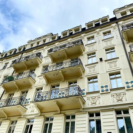 Apartma Marie 1880 Karlovy Vary Kültér fotó