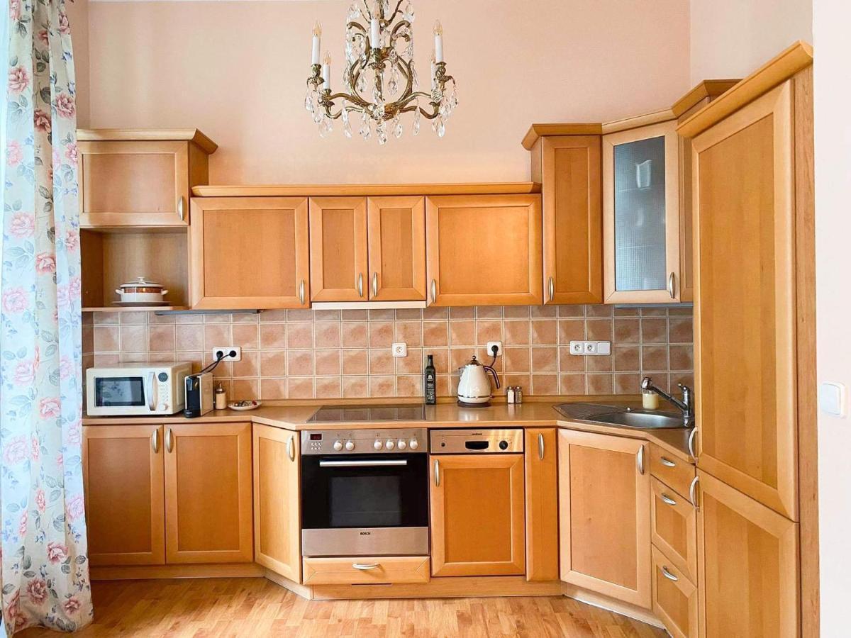 Apartma Marie 1880 Karlovy Vary Kültér fotó