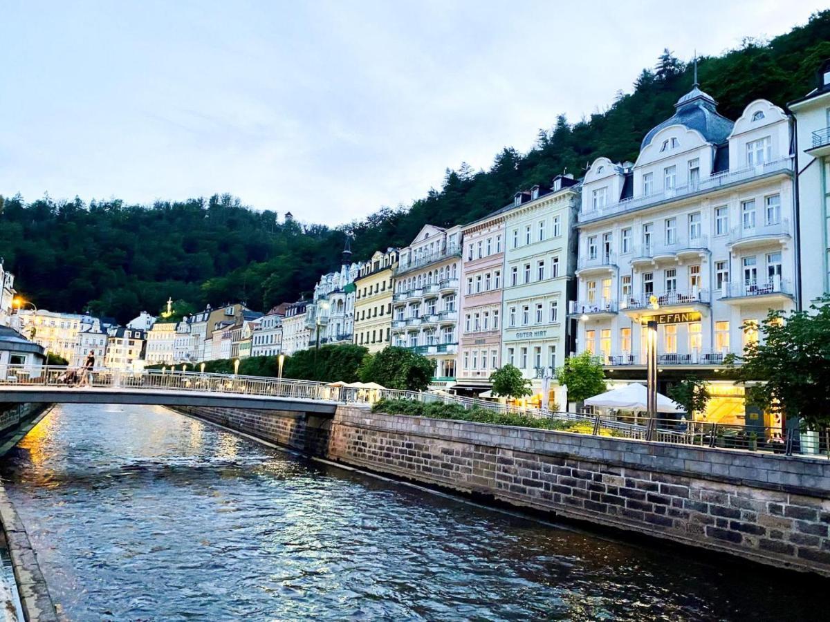 Apartma Marie 1880 Karlovy Vary Kültér fotó